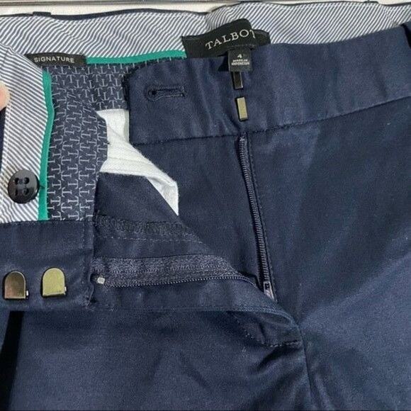 Talbots Pants Women's Size 4 Signature Flat Front Stretch Cropped Navy - Picture 9 of 9